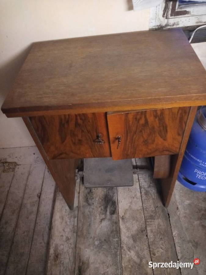 Zabytkowa maszyna do szycia wielkopolskie Kórnik