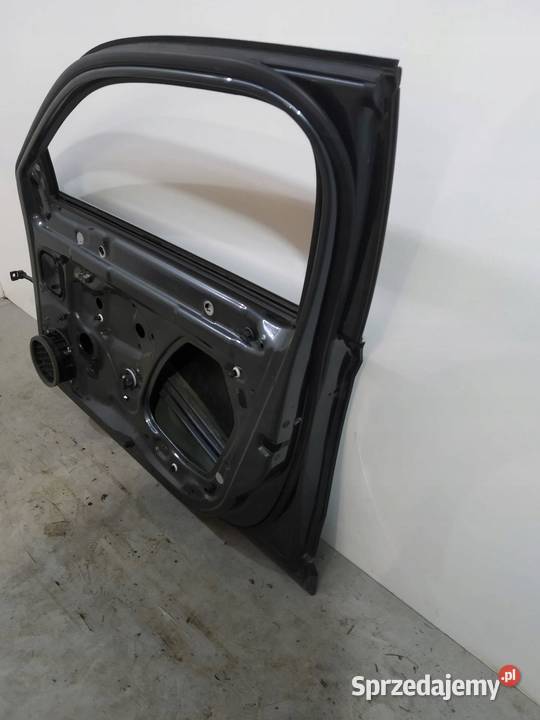 DRZWI PRAWE PRZÓD Skoda Superb III 2015