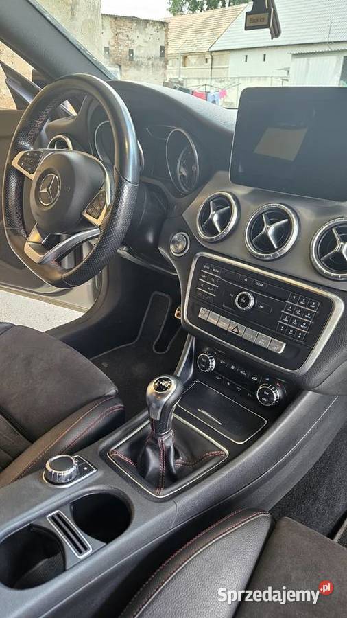 Mercedes CLA W117 AMG Brzeg