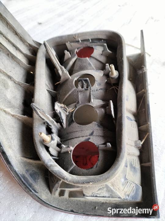 MERCEDES W202 LAMPA TYŁ TYLNA LEWA 2028203964 Kamień-Kolonia