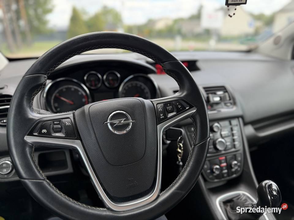 OPEL MERIVA 2015 nieuszkodzony Meriva