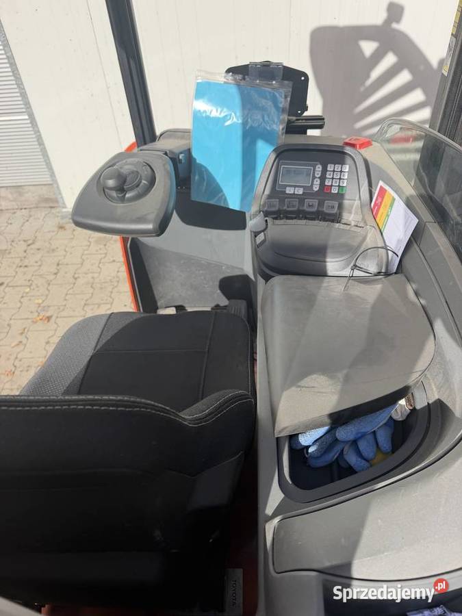 Toyota nowa dostawa 789053484 wózek boczny Łask