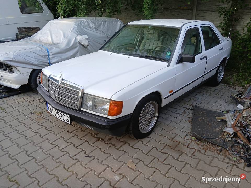 Mercedes 190e 20 benzyna w201 z klimatyzacja z 122KM