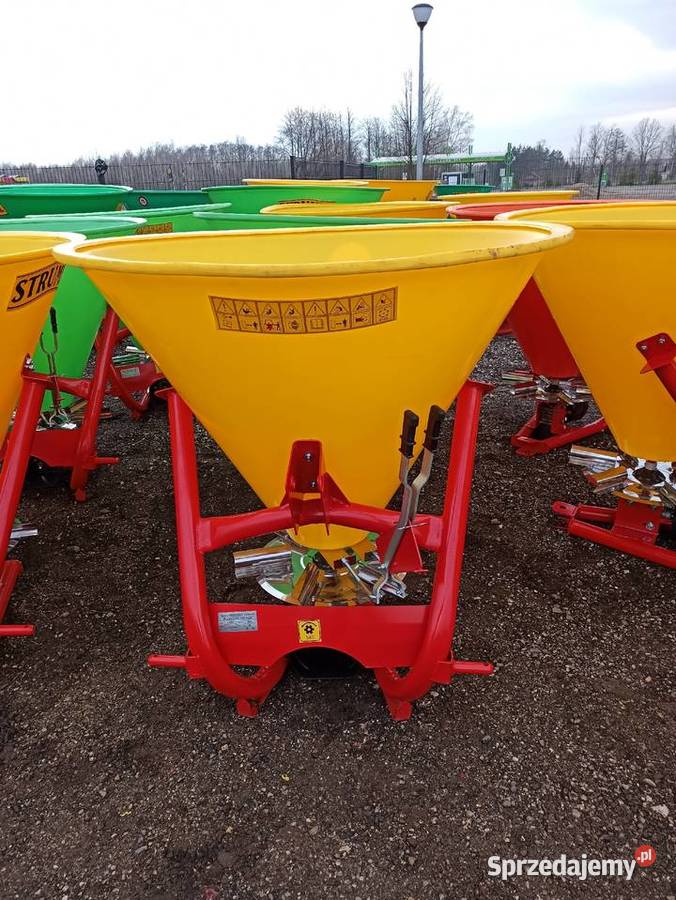 Lejek do nawozów 300 litrów Rozsiewacz strumyk