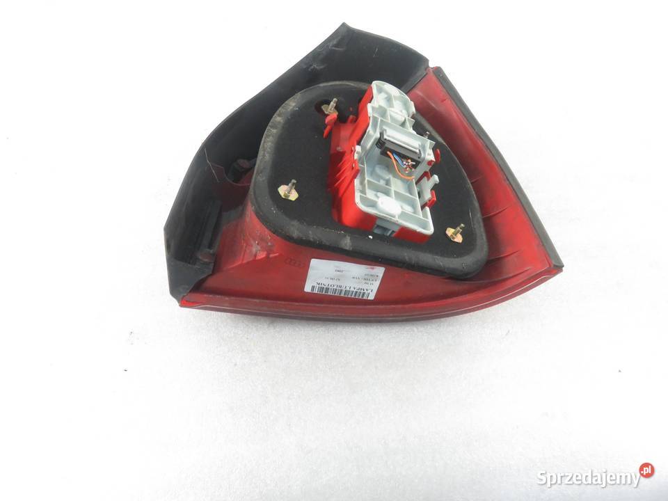LAMPA LEWA TYLNA AUDI A3 8L1 LIFT 8L0945095B osobowe