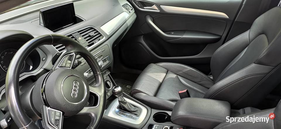 AUDI Q3 SLINE QUATTRO 2018 benzyna 20 litra 200