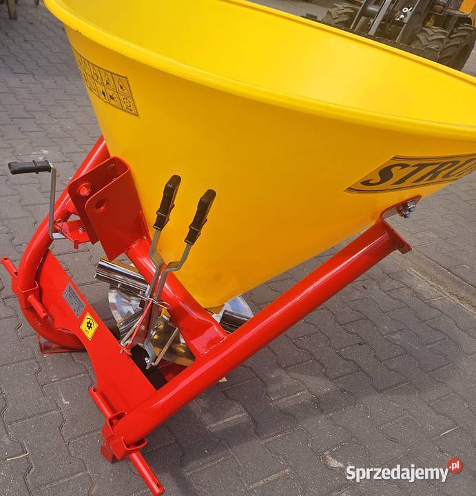 Rozsiewacz LEJEK 1talerzowy 200L500L TYTAN Gostynin