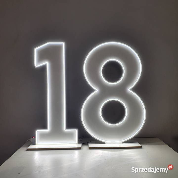Cyfry 18 podświetlane neonowe Rawicz