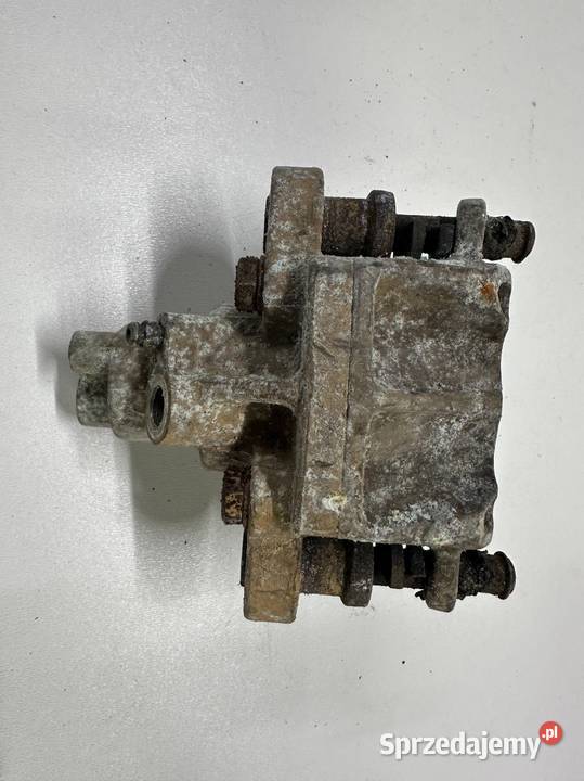 Zacisk Hamulcowy Tył Polaris Sportsman 400 450