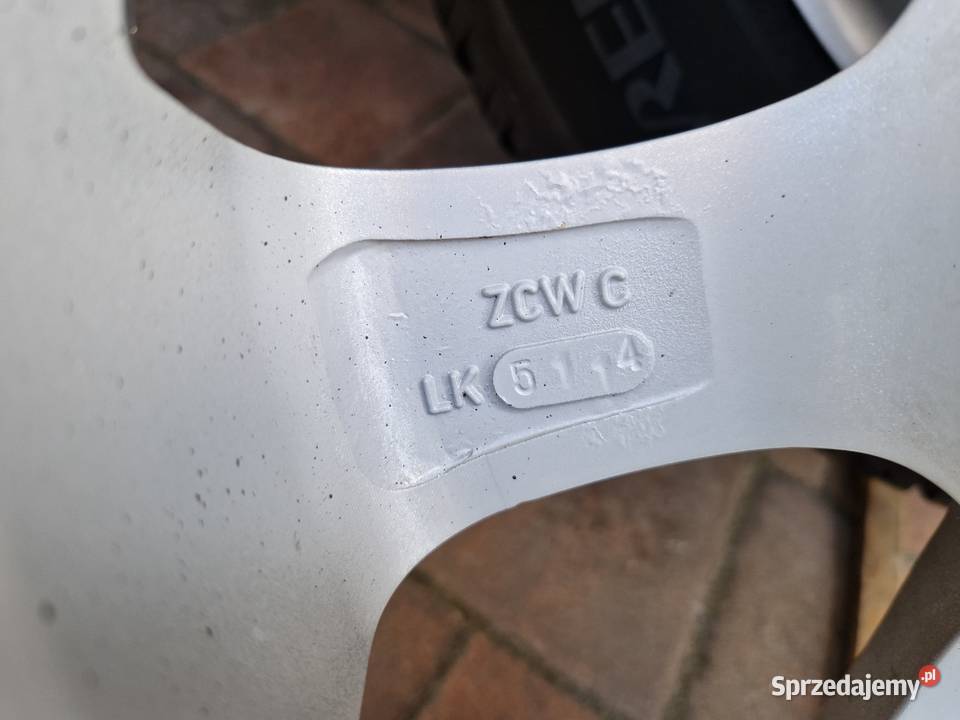 Felgi Koła Dacia Duster Nissan Qashqai 16 5x1143 Pińczów