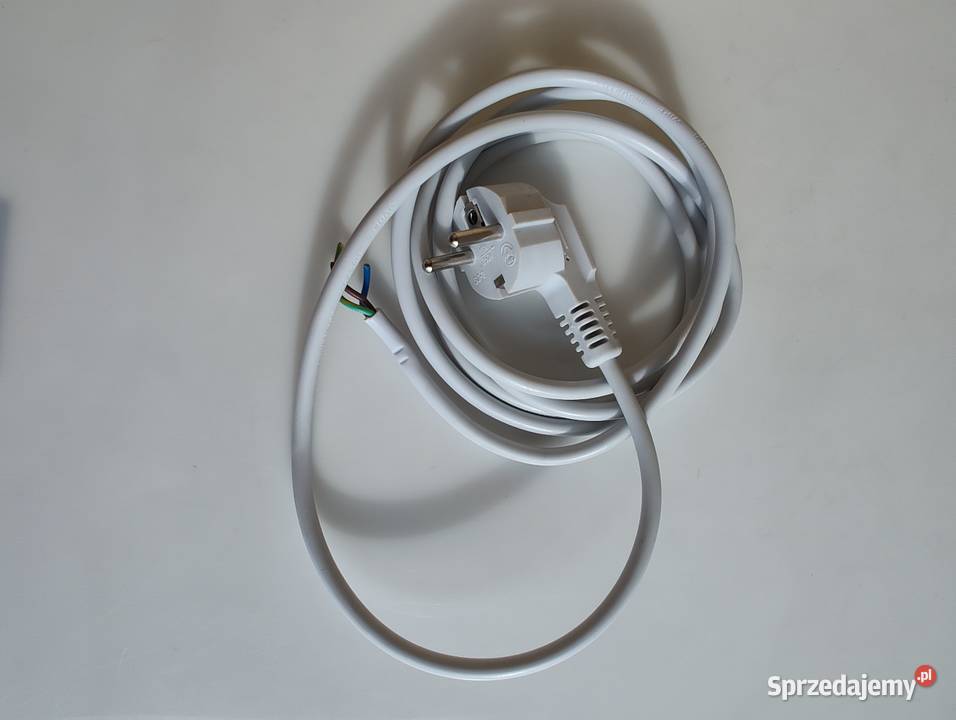 Przewód przyłączeniowy z wtyczką nierozbieralną Olecko