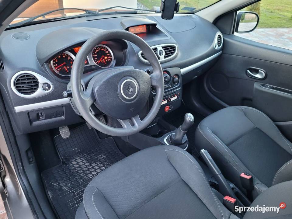 Renault Clio III polift zwykłe 12 Klima 20102011 Chybie