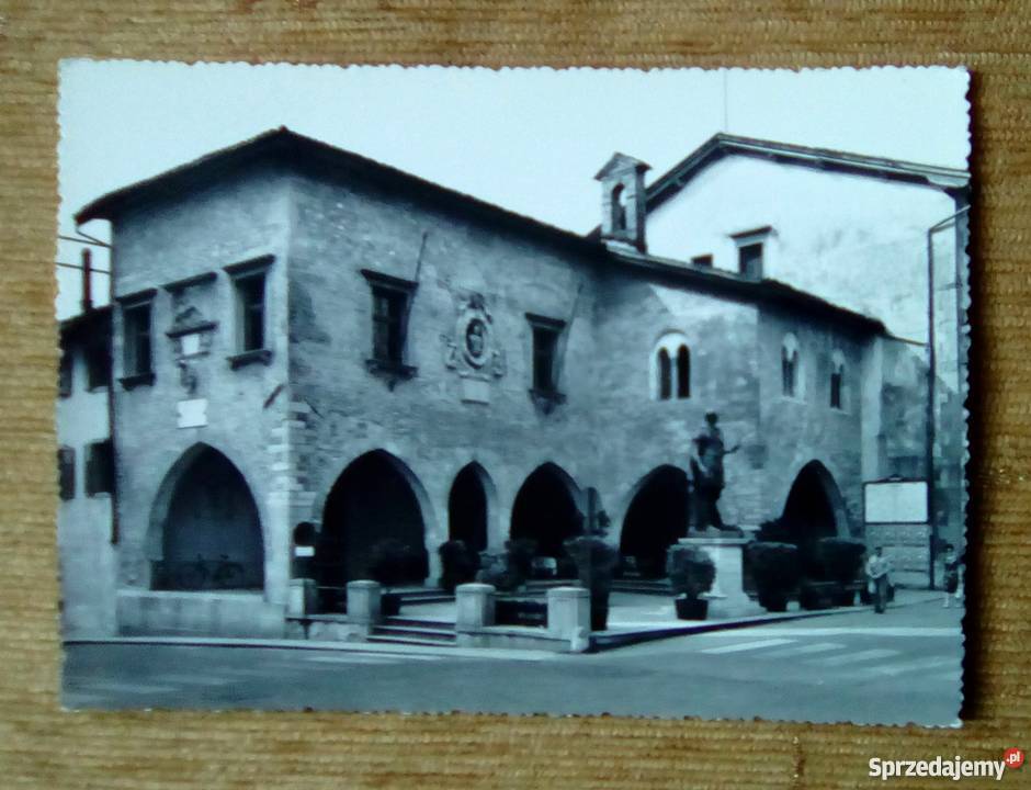 CIVIDALE DEL FRIULI WIDOK NA POMNIK JULIUSZA lubelskie Piszczac