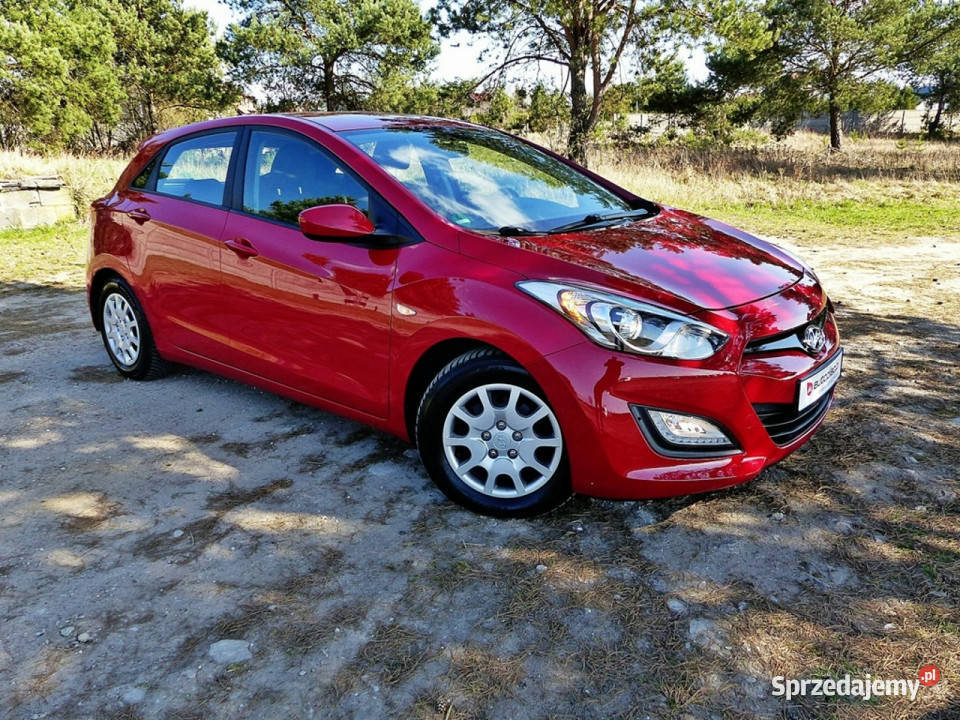 Hyundai i30 14 16VCOMFORTKlimaElektrykaLED Rok produkcji 2013