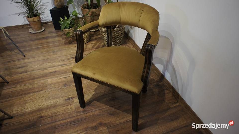 Stylowy fotel vintage renowacji idealny do Lusówko sprzedam