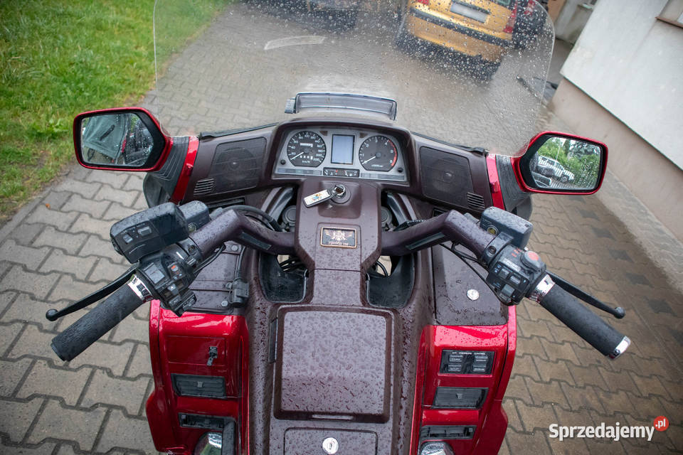 Honda GL Gold Wing Łódź