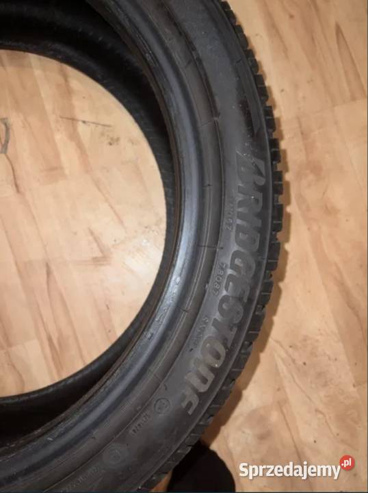 Opona Bridgestone Blizzak LM005 22545 R17 45 Ostrzeszów