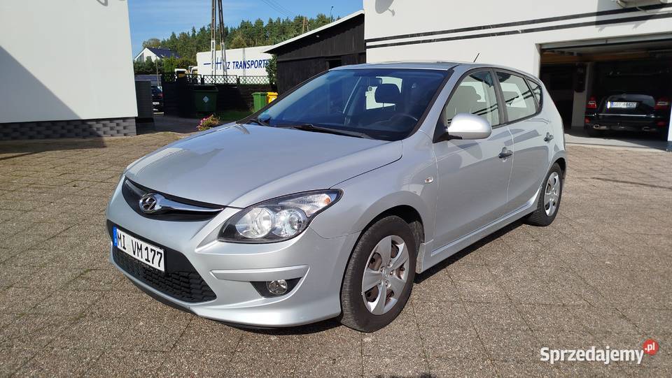 Hyundai i30 14 benzyna 105 Bezwypadkowy Zadbany wspomaganie kierownicy Bytów