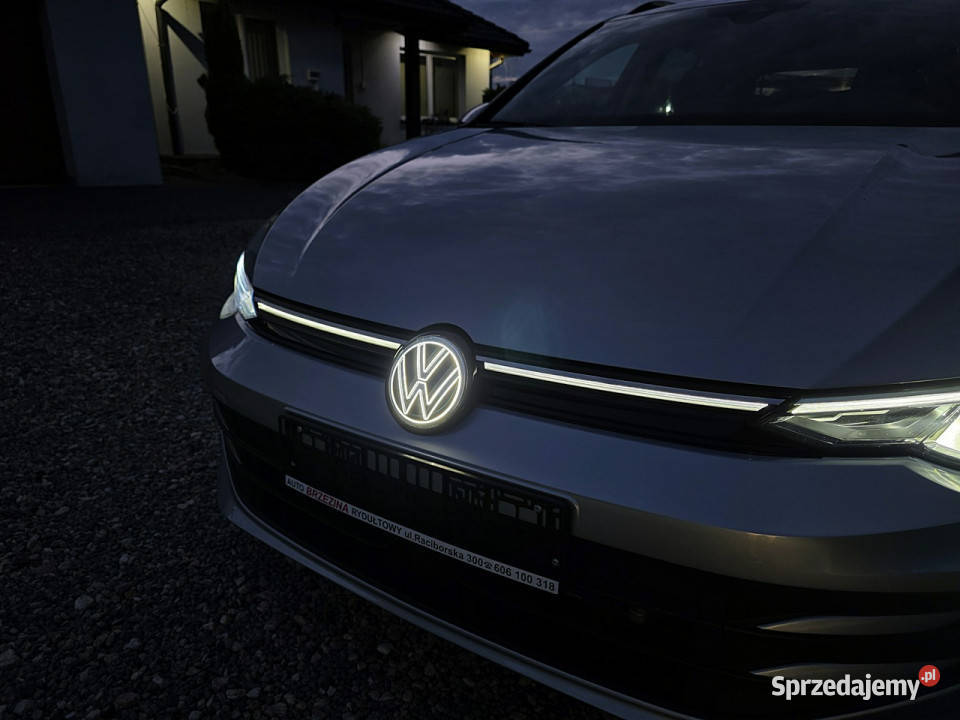 Volkswagen Golf serwis ASO Hak automat VIII 2020 gniazdo USB Rydułtowy