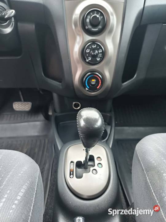 Toyota Yaris 133 automat Kopki