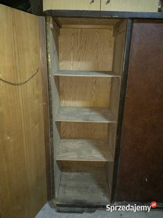 Stara szafa trzydrzwiowa Łowkowice