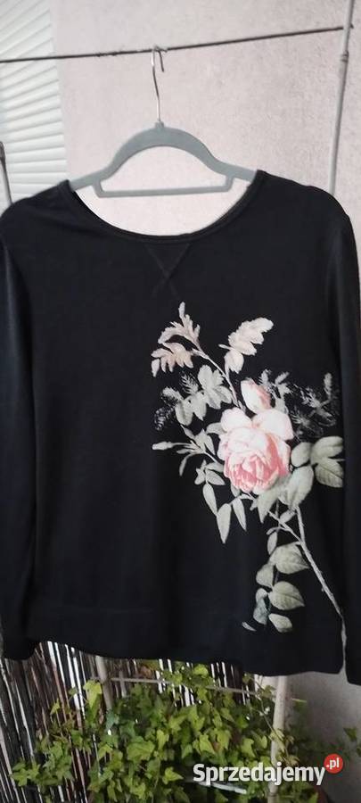 Bluza z ładnym kwiatkiem Buffalo rozmiar M wielkopolskie Leszno