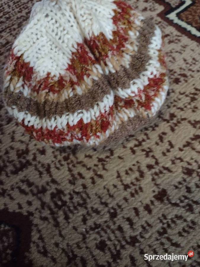 Ekskluzywny firmowy beret zimowyczapka Kraków