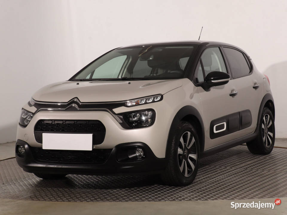 Citroen C3 12 PureTech światła LED Katowice sprzedam