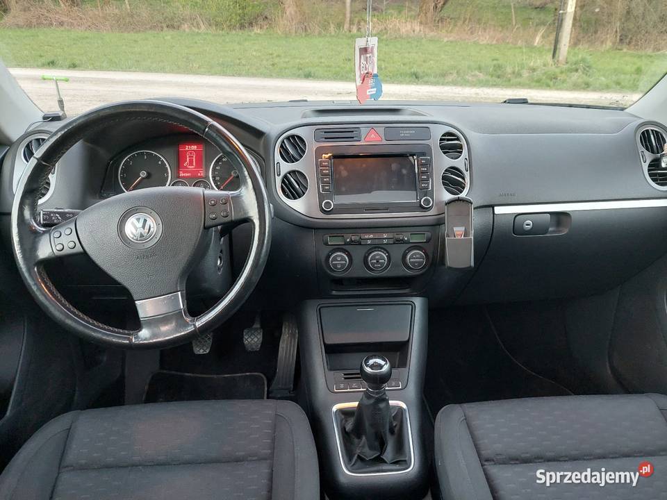 Tiguan 20 TDI 170 4x4 podgrzewane fotele Rzeszów