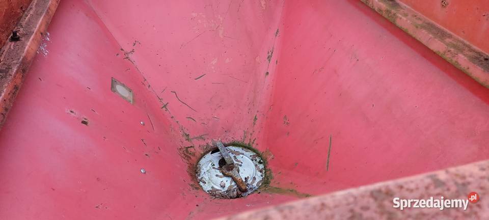 Rozsiewacz kuhn Okonek