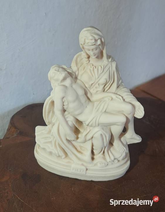 mała rzeźba Pieta kamień żywica Warszawa
