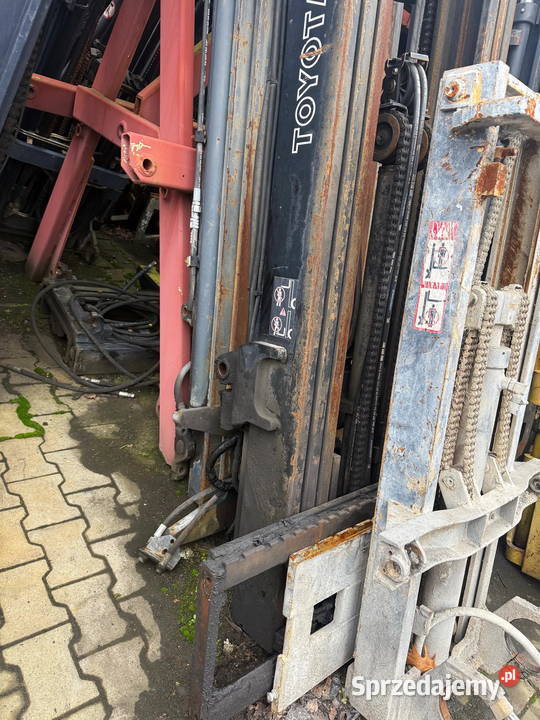 maszt wózek widłowy TOYOTA 8FGF25 8FDF25 8FGF30 Działoszyn