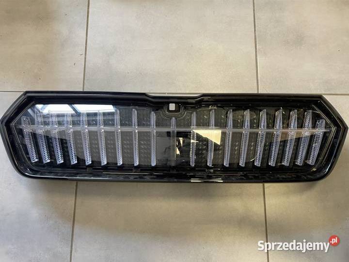 Skoda Enyaq elektryk zderzak atrapa przód osobowe Kozubszczyzna