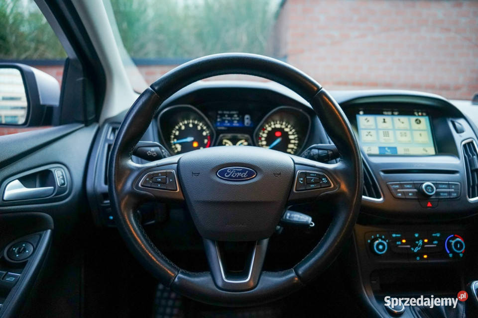 Ford Focus 16 TiVCT 125 SYNC 2 Quickclear ABS Kraków