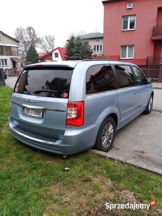 Chrysler contry Bychawa