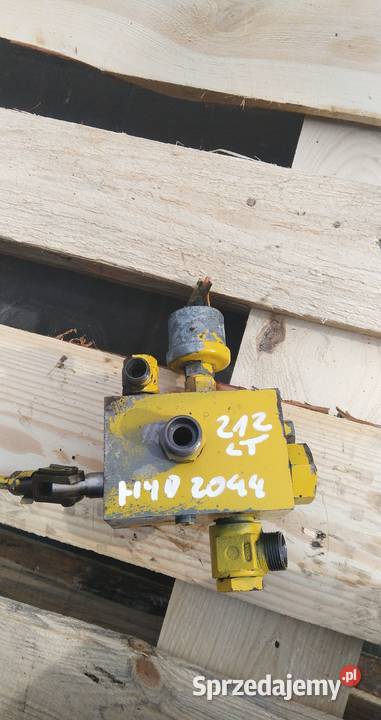 6 WYJŚĆ KOSTKA KRAMER 212 LT HYD 2044 Kielce sprzedam