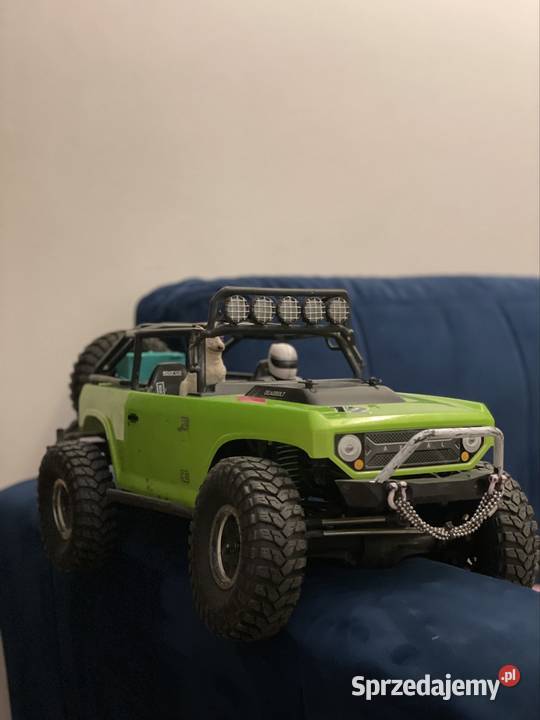Sprzedam model rc Axial 1 scx 10 Pozostałe sprzedam