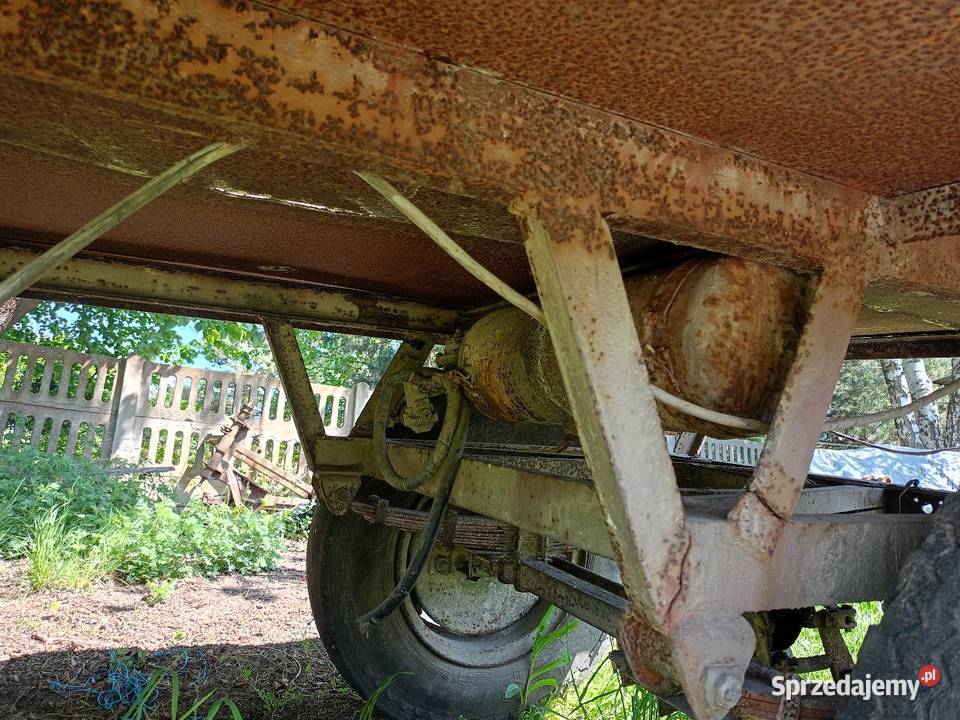 Przyczepa Autosan D44 uszkodzony Przyczepy rolnicze Krzeczów