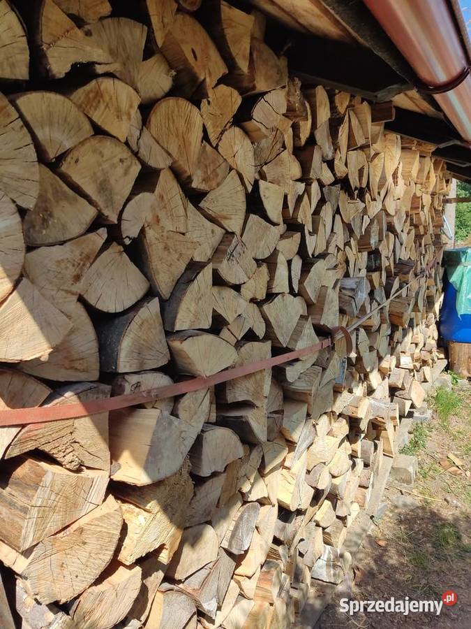 Drewno kominkowe suche dokładnie na zdjęciu