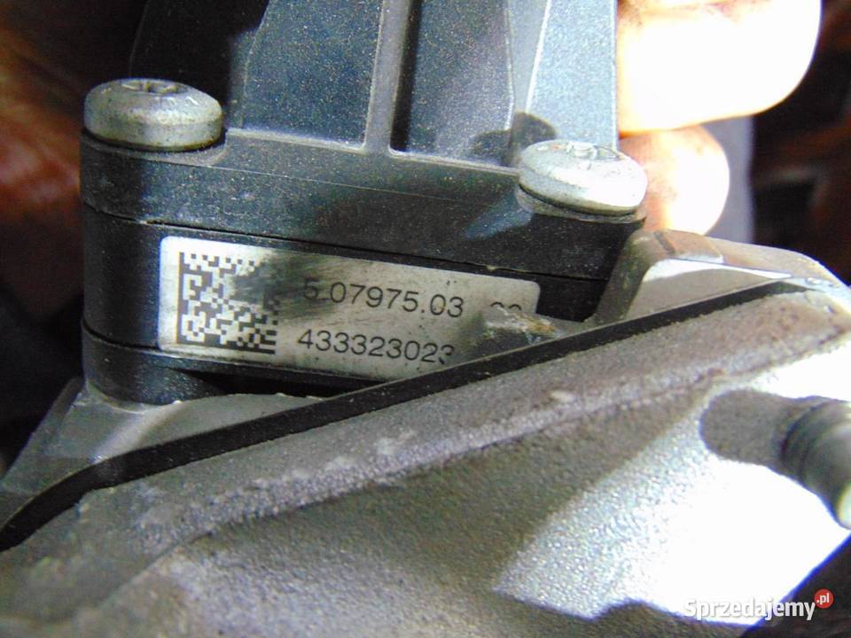 ZAWÓR EGR 45 PIN CLIO IV 15 DCI H8200129863