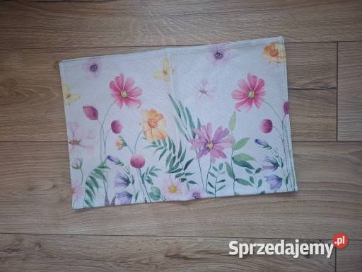 Mata stołowa podkładka na stółkwiatymotyle Wąbrzeźno