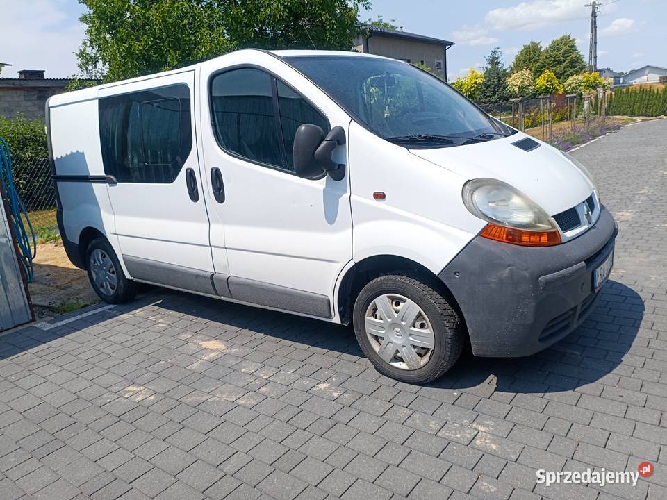 Renault Trafic bus przyczepka Łysołaje