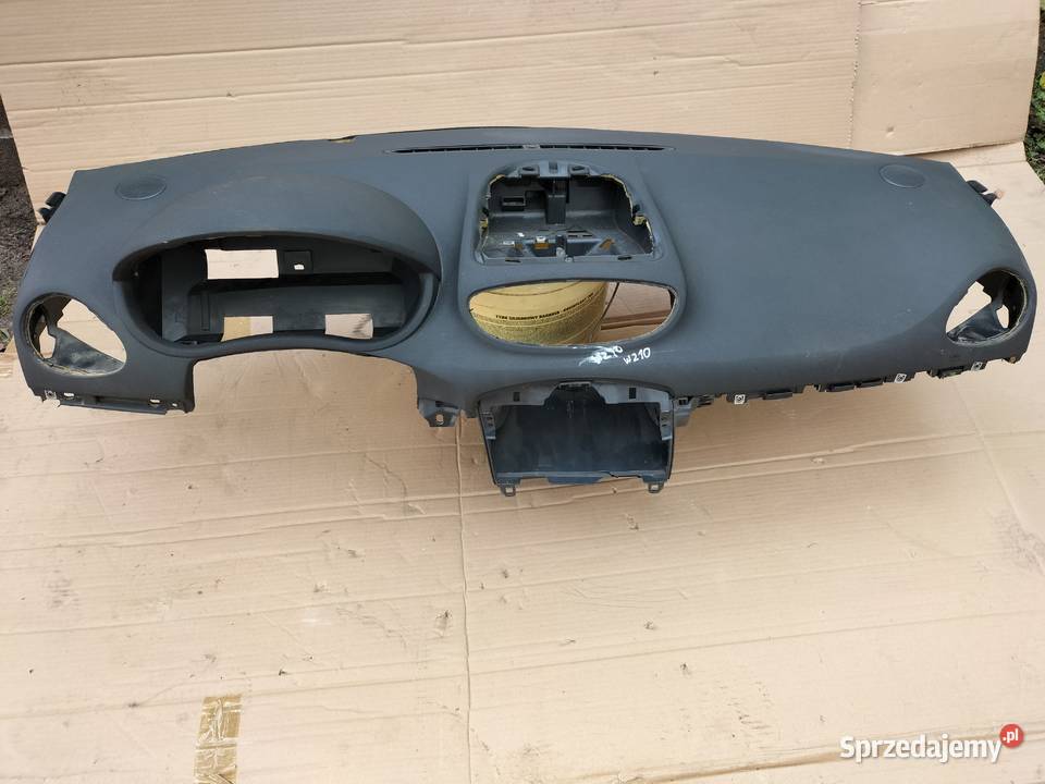 RENAULT CLIO 3 III DESKA ROZDZIELCZA KONSOLA Kamień-Kolonia