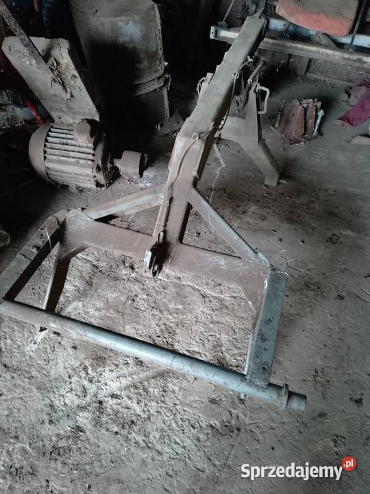 Ładowacz na tył ciągnika podnośnika sprzedam