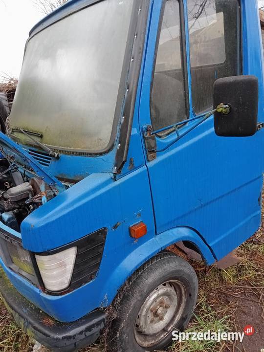 Silnik Mercedes kaczka 30d 5 cyl t1