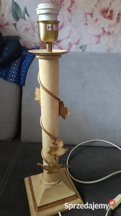 Metalowa lampa Piła