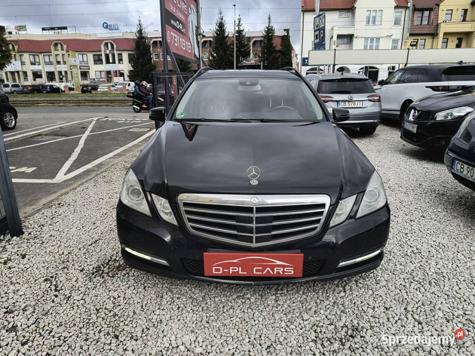 Mercedes E 350 Podgrzewana Kanapa tył Nawigacja kurtyny powietrzne Mercedes-Benz kujawsko-pomorskie sprzedam