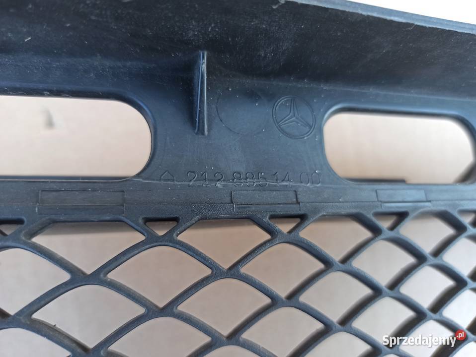 MERCEDES EKLASA W212 LIFT GRILL ATRAPA Trzciel