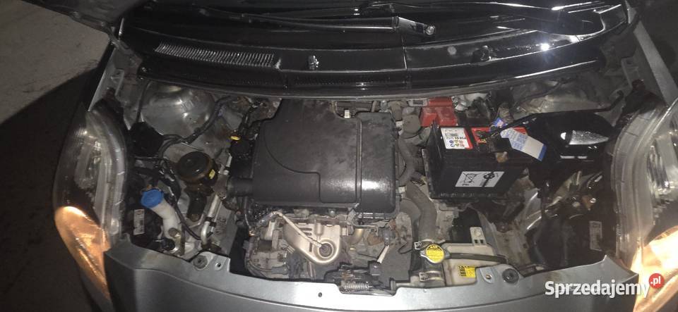 Toyota Yaris 10 2007r światła przeciwmgielne Yaris Przemyśl