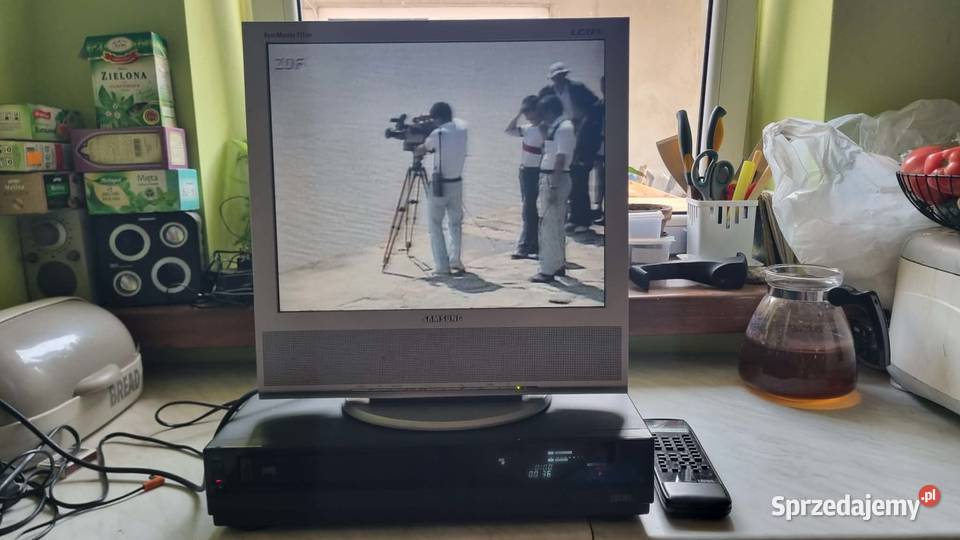 Magnetowid VHS Loewe OC 930H VPS HiFi Stereo z Warta